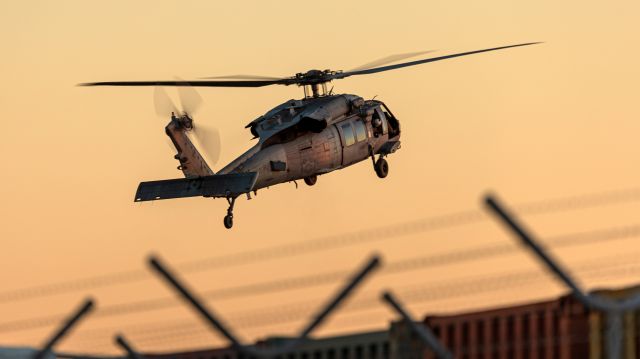 Sikorsky S-70 —