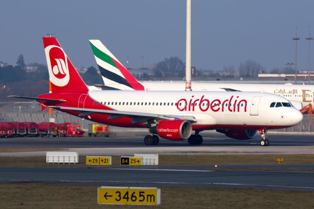 Airbus A320 (D-ABNL)