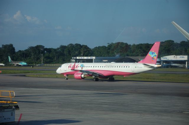 EMBRAER 195 (PR-AYO)