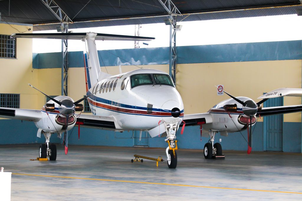 Beechcraft Super King Air 200 (PP-EOP)