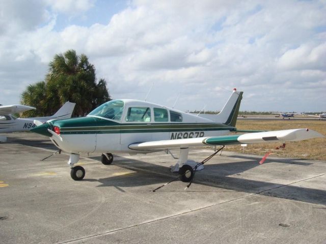 Beechcraft Sundowner (N6967R)