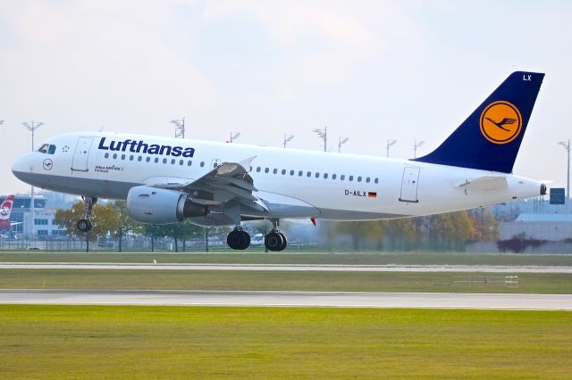 Airbus A320 (D-AILX)