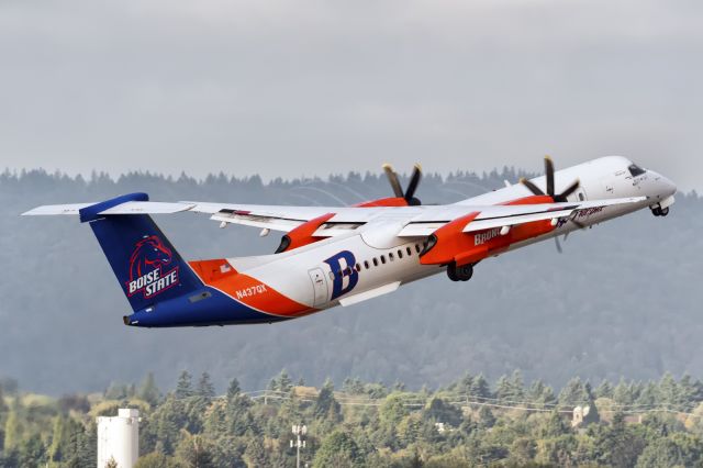 de Havilland Dash 8-400 (N437QX) - 20th Sept., 2015