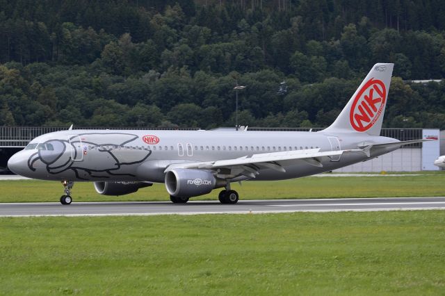 Airbus A320 (OE-LEF)