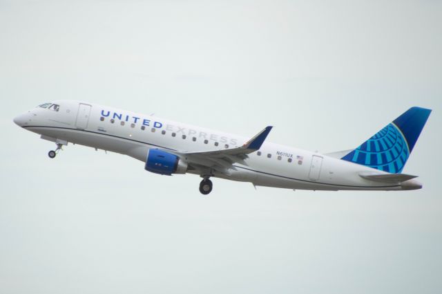 EMBRAER 175 (long wing) (N611UX) - United SkyWest 5377 is departing DSM's Runway 13 bound for Denver after staying overnight. This is the first time I have seen the new livery on an E175, and it looks amazing! Photo taken June 28, 2020 at 9:09 AM with Nikon D3200 at 330mm.