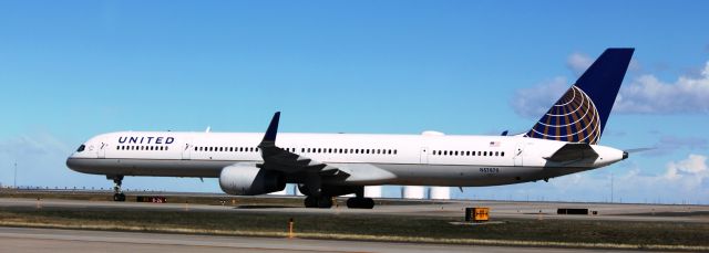 BOEING 757-300 (N57870) - On taxiway delta.