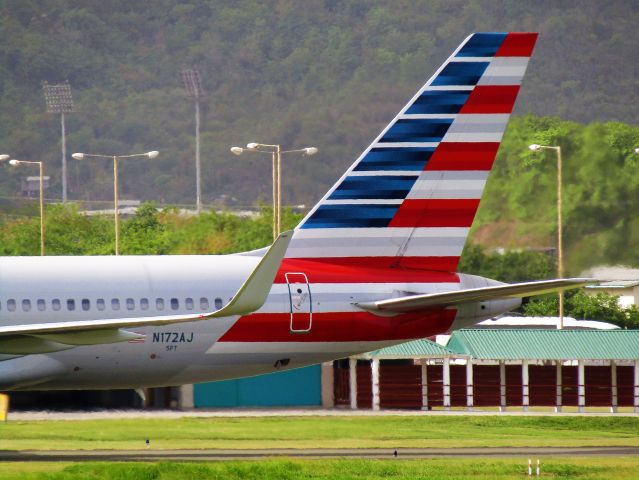 Boeing 757-200 (N172AJ)