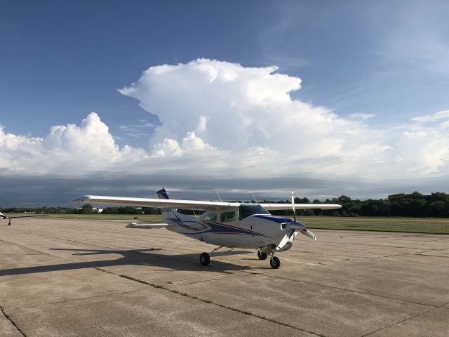 Cessna Centurion (N2056S) - On the ramp at Millard