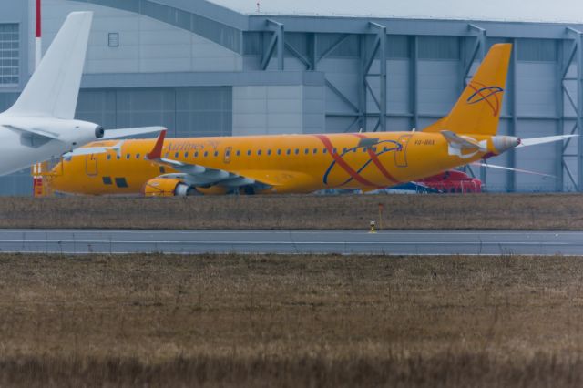 EMBRAER 195 (VQ-BRX) - Spotting EPRZ/RZE