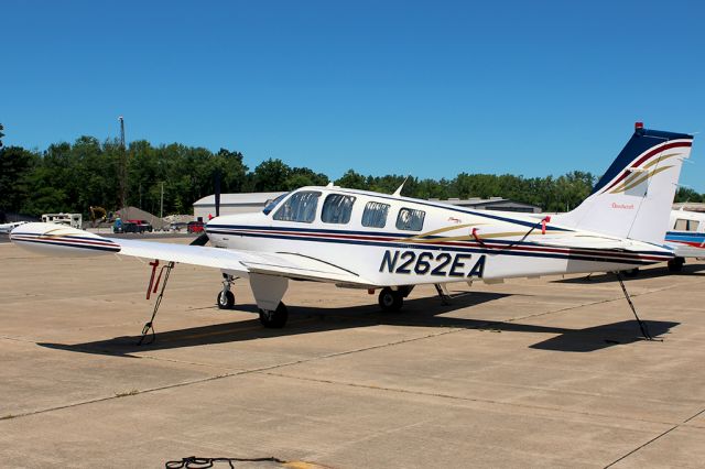 Beechcraft 35 Bonanza (N262EA)