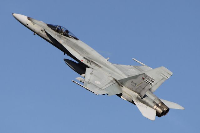 McDonnell Douglas FA-18 Hornet (18-8478)