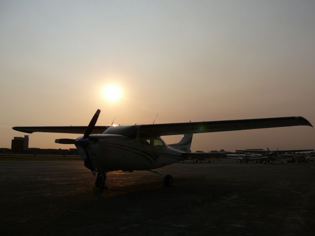 Cessna Centurion (C-GBFD)