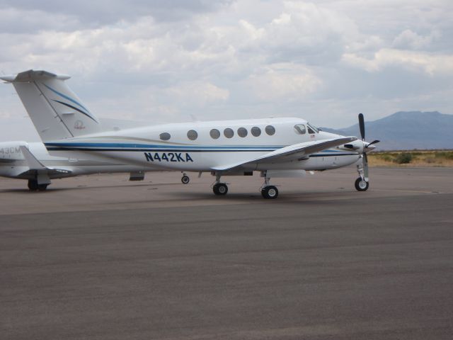 Beechcraft Super King Air 200 (N442KA)