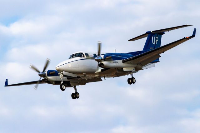 Beechcraft Super King Air 350 (N805UP)