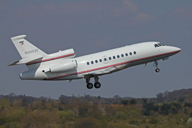 Dassault Falcon 900 (N960SF)