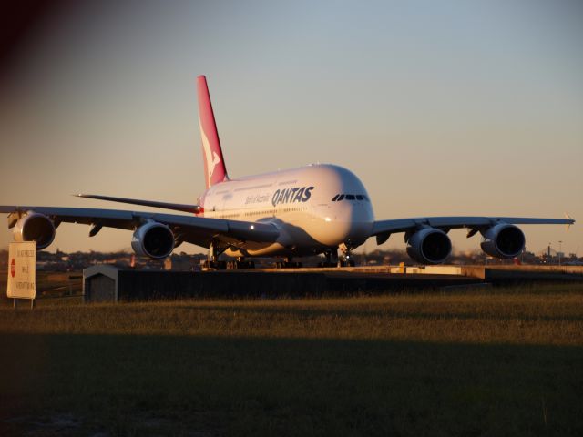 Airbus A380-800 (VH-OQC)