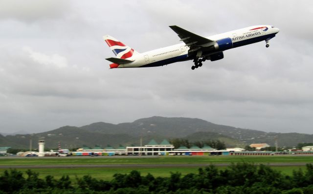 Boeing 777-200 (G-VIIO)