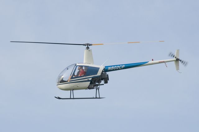 Robinson R-22 (N802CP) - Seen at KFDK on 5/7/2011.