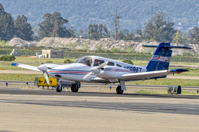 Piper PA-44 Seminole (N686AT) - Piper PA-44-180 Seminole at Livermore Municipal Airport. April 2021.