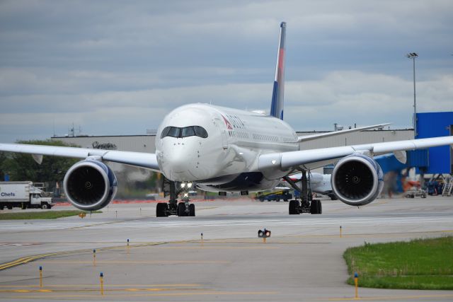 Airbus A350-900 (N512DN) - 22-L 05-20-19