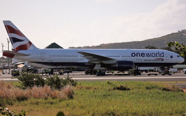 Boeing 777-200 (G-YMMF)