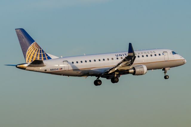 Embraer 175 (N88341) - 2/28/2020