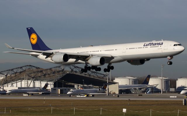 Airbus A340-600 (D-AIHO)