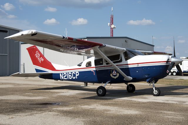 Cessna 206 Stationair (N216CP) - T206H