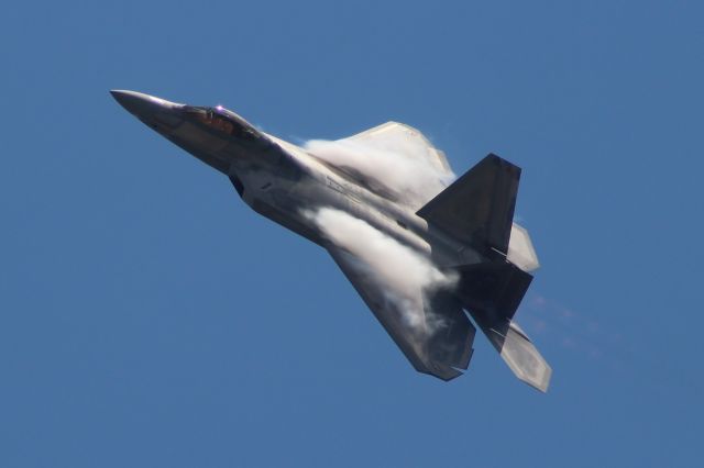 Lockheed F-22 Raptor — - F-22 Friday Practice for Dayton Air Show 2016.