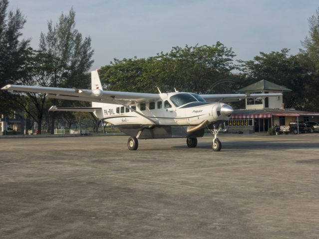 Cessna Caravan (PK-BVL) - Female Captain from South Africa and First Officer from South America. 14 MAR 2018.