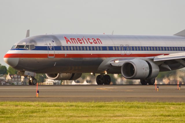 Boeing 737-800 (N967AN) - Welcome to Boston where the local time is 0737:8 !