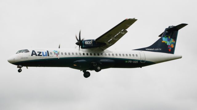 ATR ATR-72 (PR-AQS)