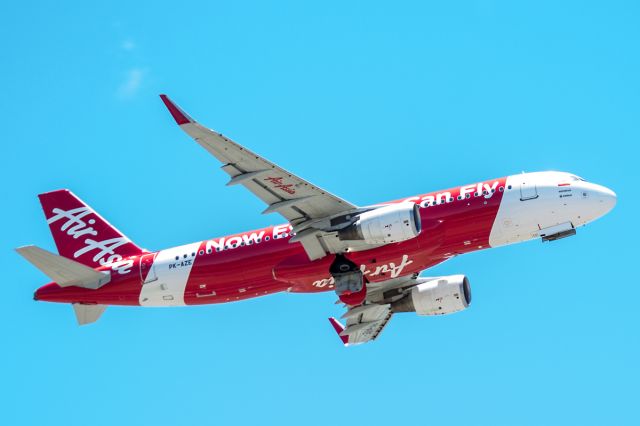 Airbus A320 (PK-AZE) - Airbus A320-216 Indonesia Air Asia PK-AZE YPPH 31/12/16.