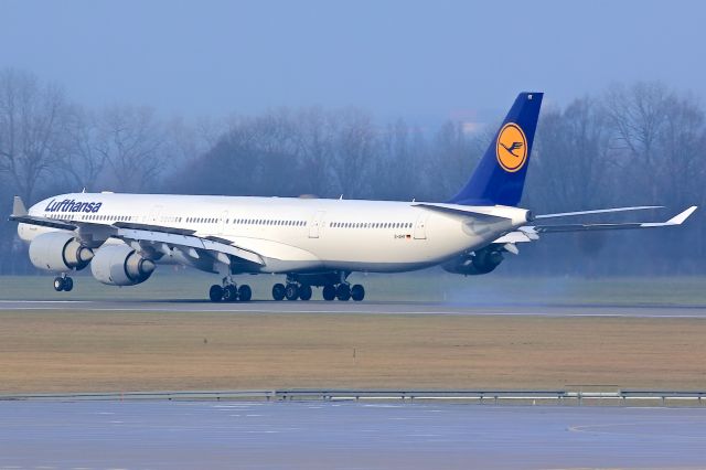 Airbus A340-600 (D-AIHY)