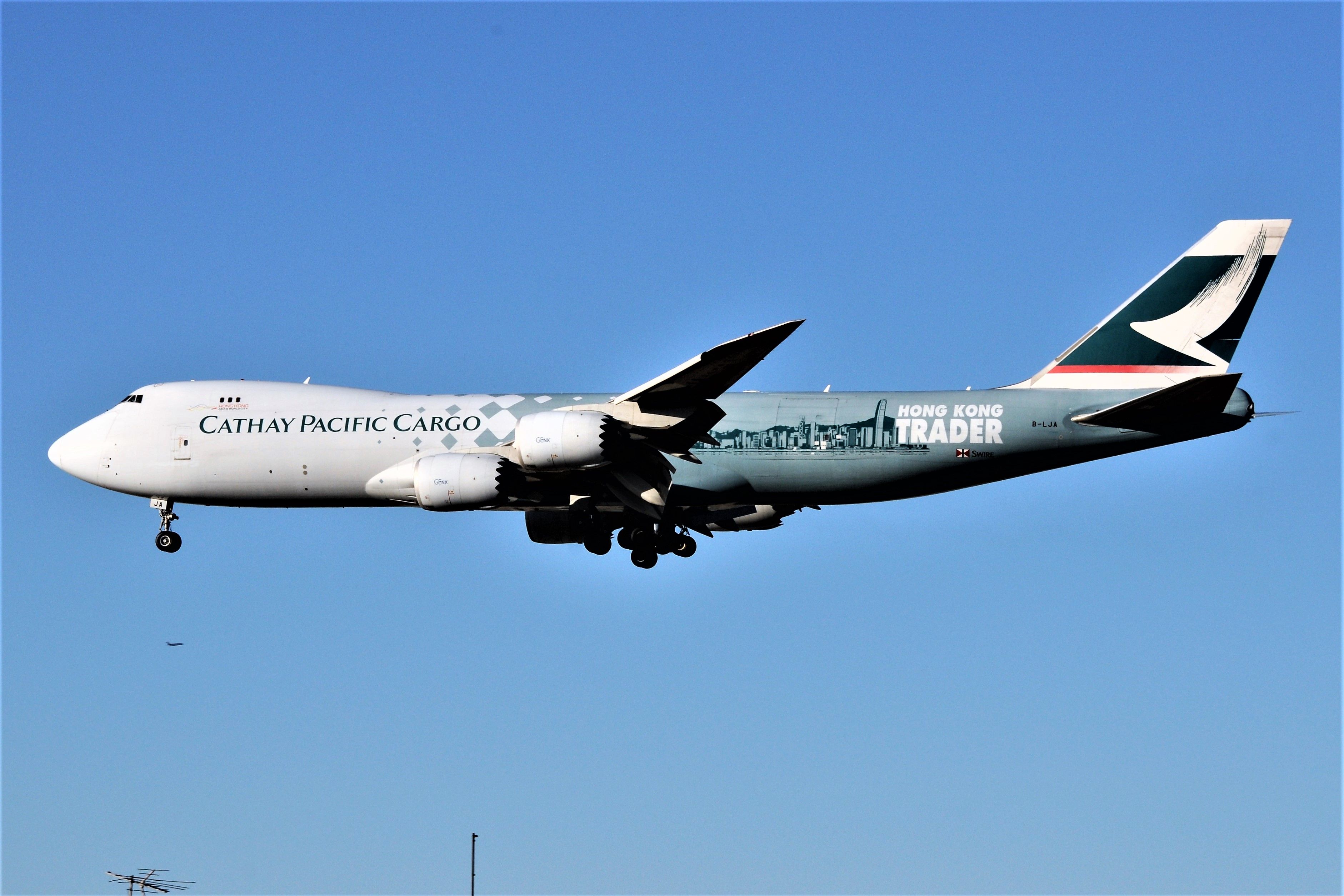 BOEING 747-8 (B-LJA)