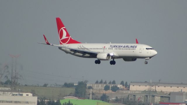 Boeing 737-800 (TC-JVL)