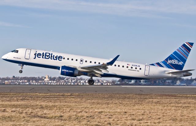 Embraer ERJ-190 (N328JB) - Blue Warrior !