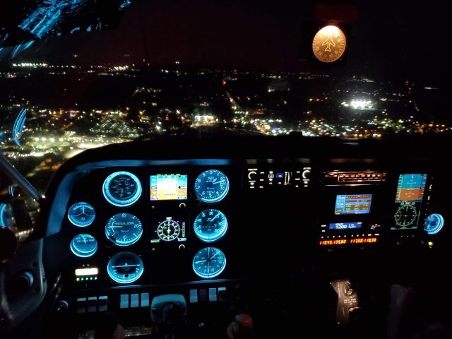 Beechcraft Sierra (N6044E) - Night Flight with new panel