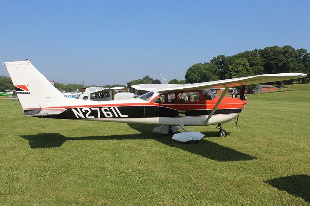 Cessna Skyhawk (N2761L)