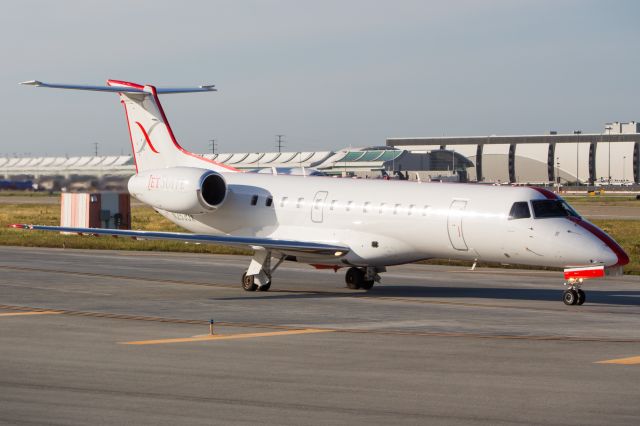 Embraer ERJ-135 (N253JX)