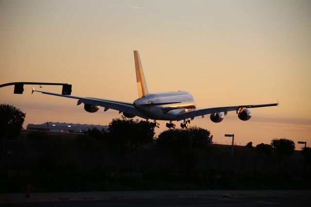 Airbus A380-800 (B-6139)