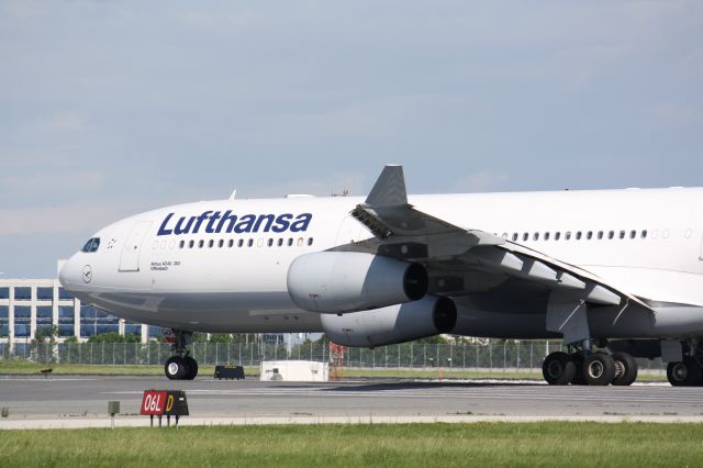 Airbus A340-300 (D-AIGO) - This beautiful bird ready for take-off,Lester B. Peasron Intl Airport,Toronto,Canada CYYZ/YYZ.