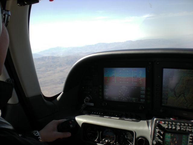 Cirrus SR-22 (N290SR) - Flight over the Grand Canyon at 9,300 ft. ASL at 150 KIAS