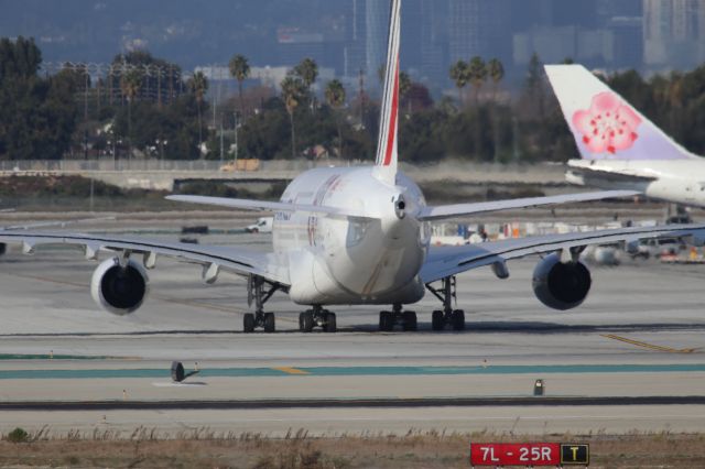 Airbus A380-800 (N27908)