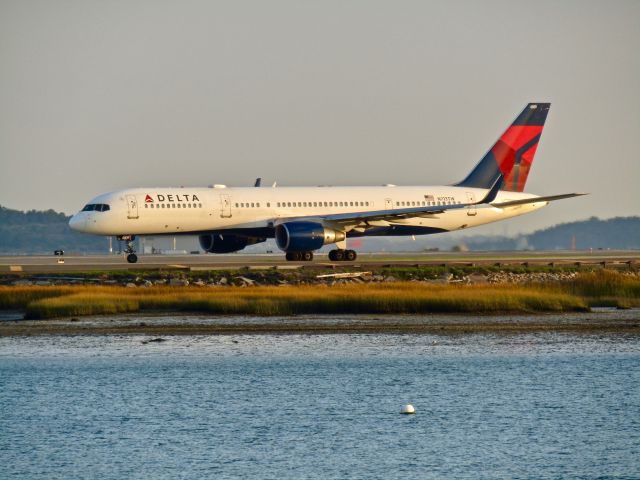 Boeing 757-200 (N713TW) - (10/9/2018)