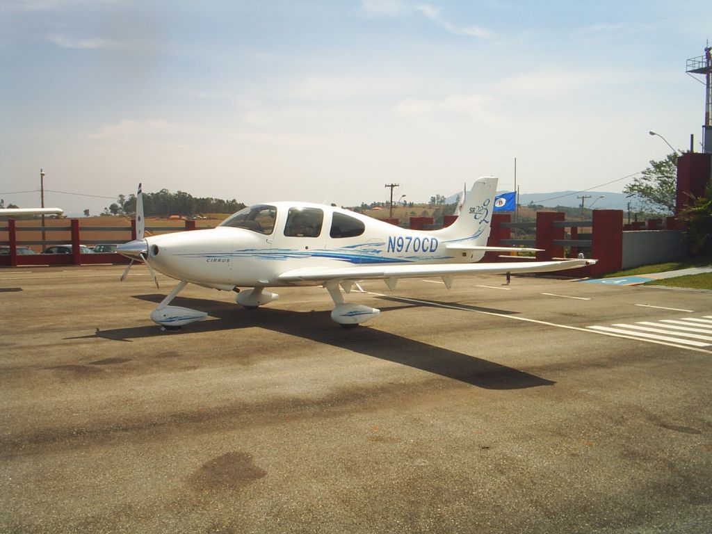 Cirrus SR-22 (N970CD) - Privatebr /Cirrus SR22br /N970CDbr /Aeroporto Municipal de Pouso Alegre - MG - Brasil(SNZA / PPY)br /Date: September 09, 2006br /Photo: Marcos Pereirabr /Comments: Air show 09/09/2006. br /Instagram: @map1982  @map_spotter  @aeroportodepousoalegre