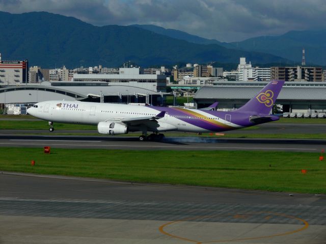 Airbus A330-300 (HS-TEN)