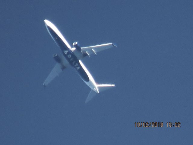 Boeing 737-900 (N884DN)