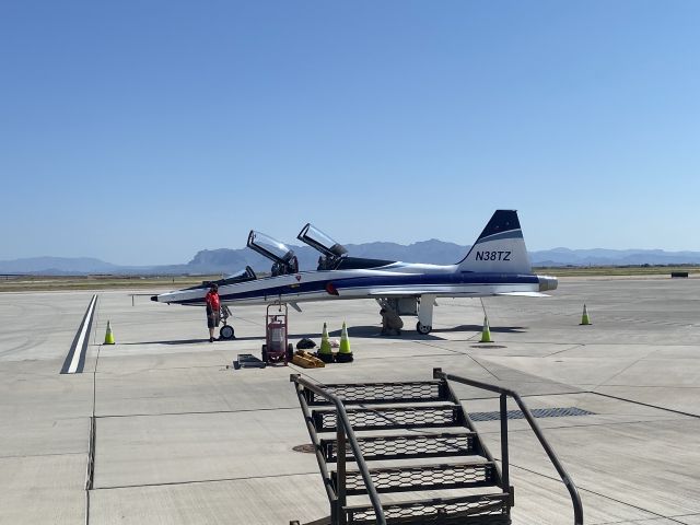 Northrop T-38 Talon (N38TZ)