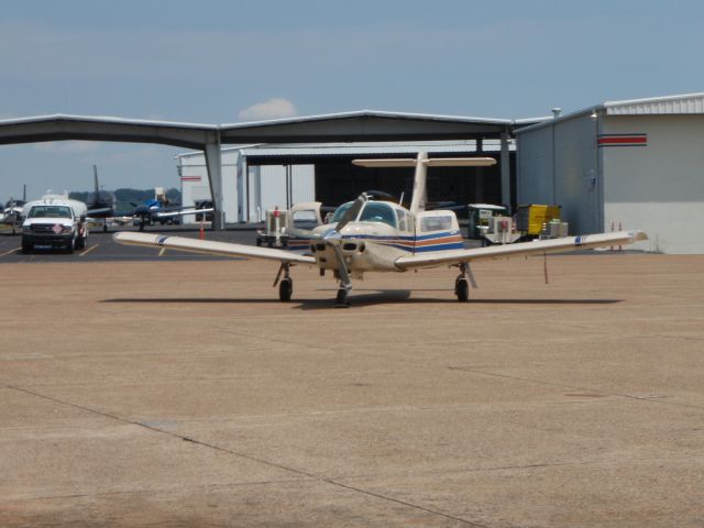 Piper Saratoga (N30082) - Parked in Tenn.